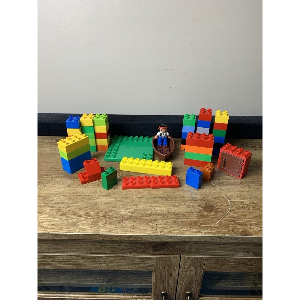 LEGO Duplo Figure Pirate Jake Plus Lot Of Blocks